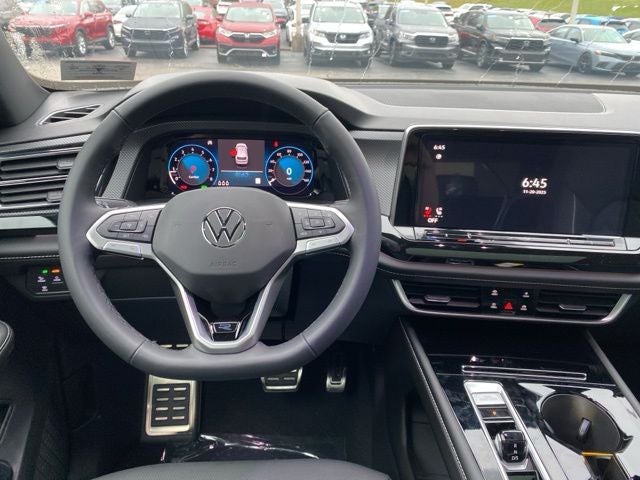 2026 Volkswagen Atlas Cross Sport 2.0T SEL Premium R-Line