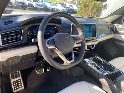 2026 Volkswagen Atlas Cross Sport 2.0T SEL Premium R-Line