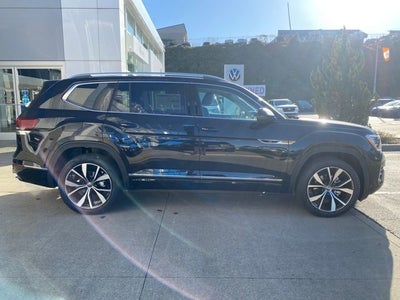 2026 Volkswagen Atlas 2.0T SEL Premium R-Line