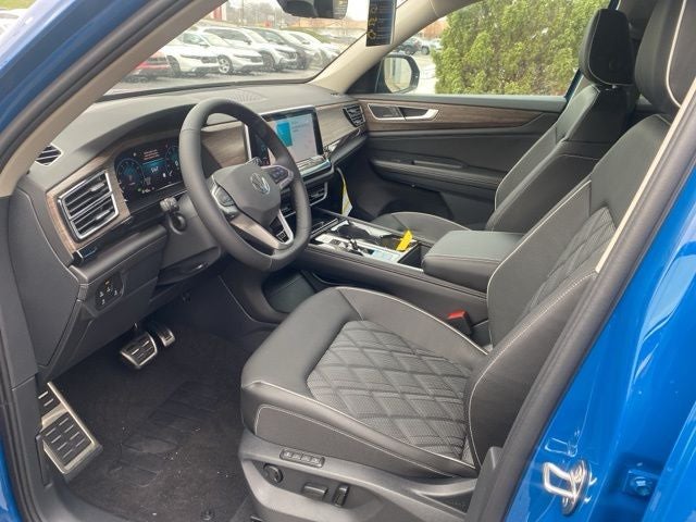 2025 Volkswagen Atlas 2.0T SEL Premium R-Line