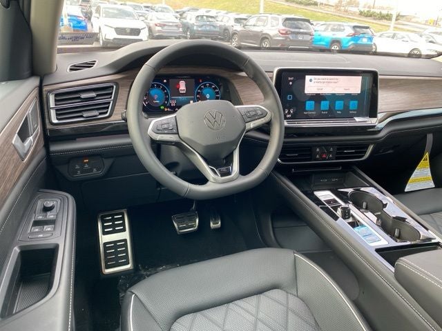 2025 Volkswagen Atlas 2.0T SEL Premium R-Line