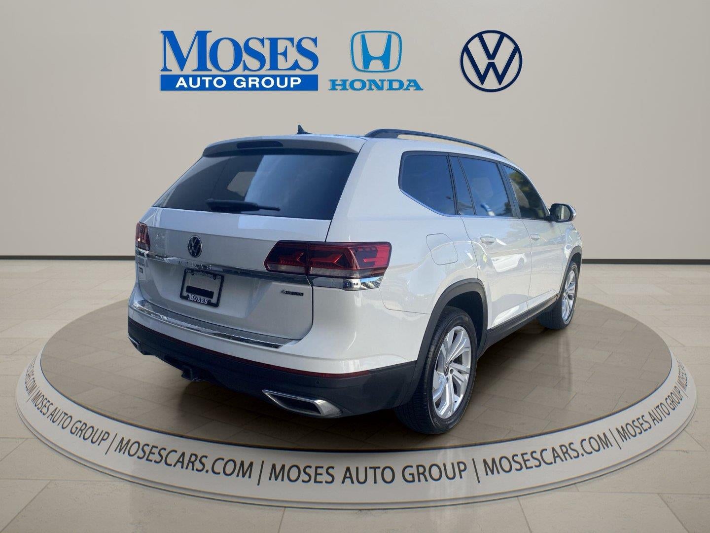 2023 Volkswagen Atlas 3.6L V6 SE w/Technology