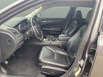 2021 Chrysler 300 Touring L