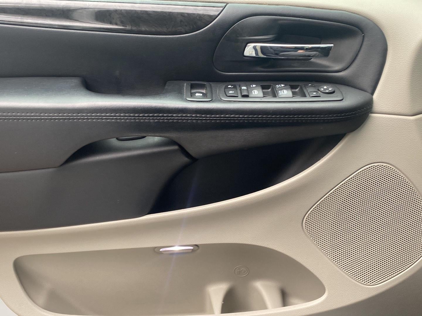 2020 Dodge Grand Caravan SE