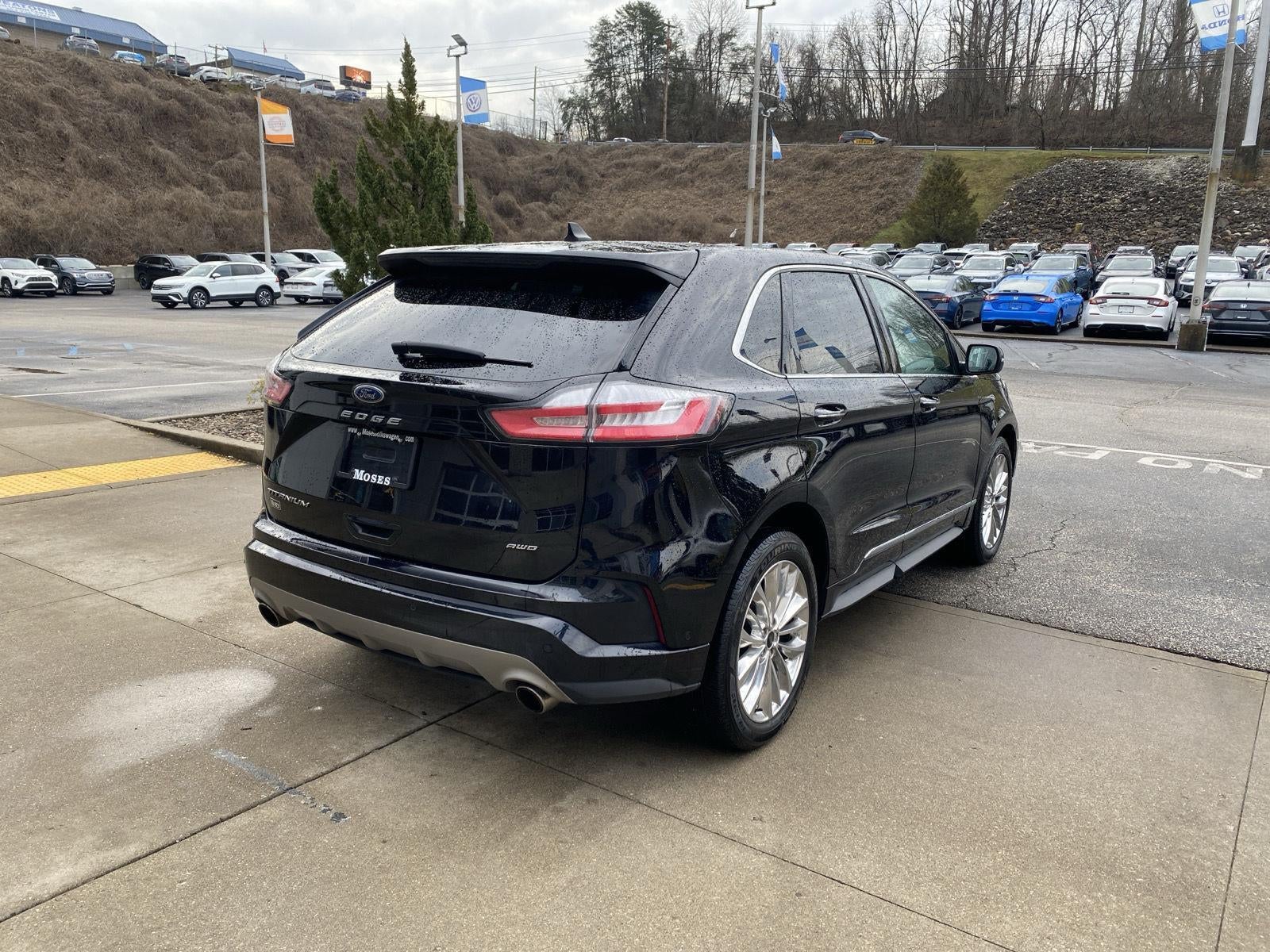 2022 Ford Edge Titanium