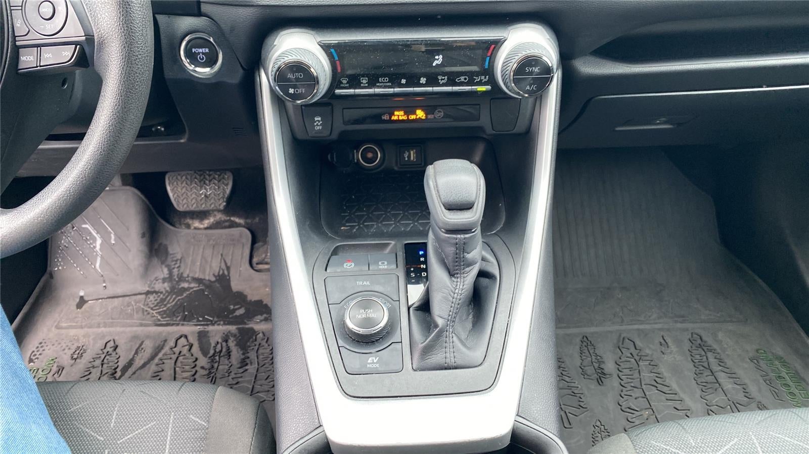 2023 Toyota RAV4 Hybrid Woodland Edition