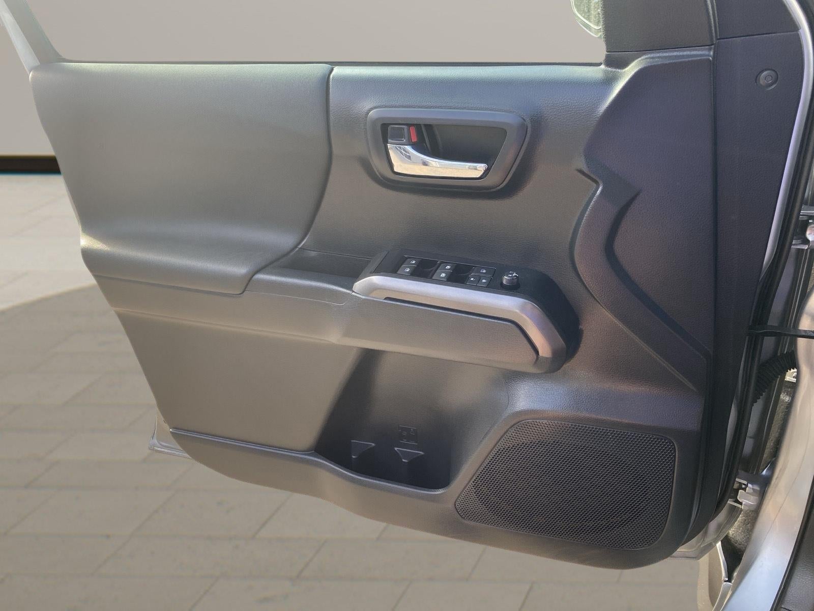2023 Toyota Tacoma TRD Off-Road