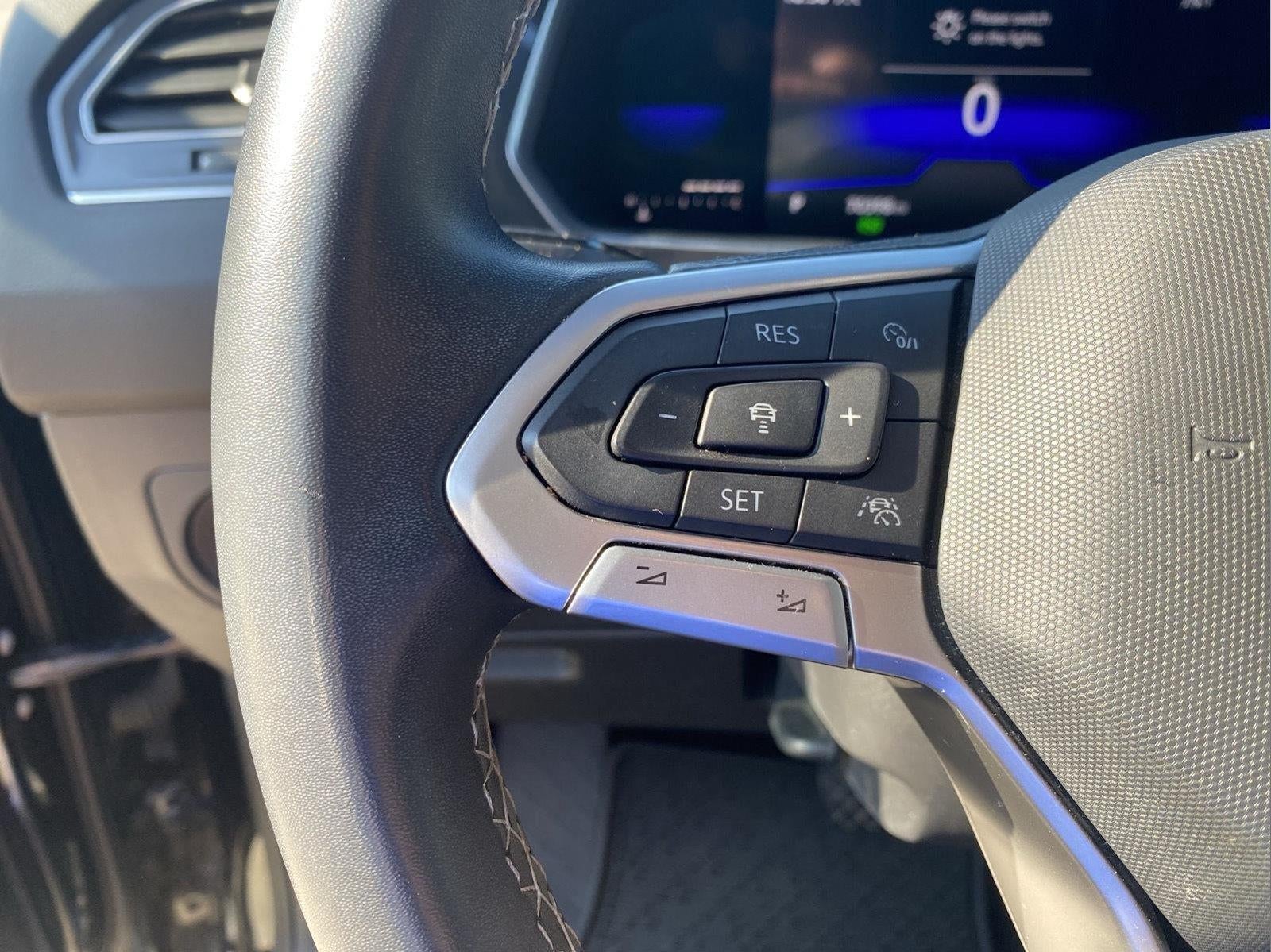 2022 Volkswagen Tiguan SE