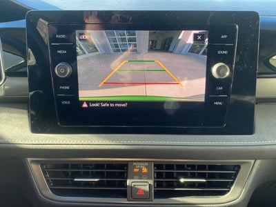 2025 Volkswagen Taos SE Black