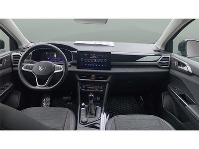 2025 Volkswagen Taos SE Black