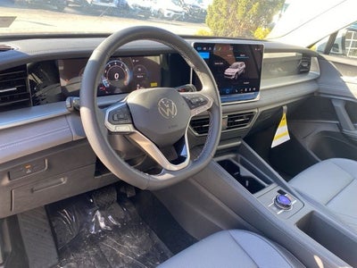 2025 Volkswagen Tiguan 2.0T SE