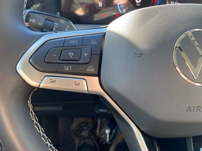 2025 Volkswagen Tiguan 2.0T SE