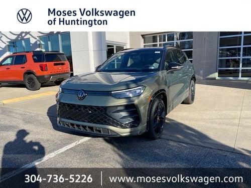 2026 Volkswagen Tiguan 2.0T SE R-Line Black