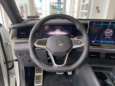 2026 Volkswagen Tiguan 2.0T SE R-Line Black