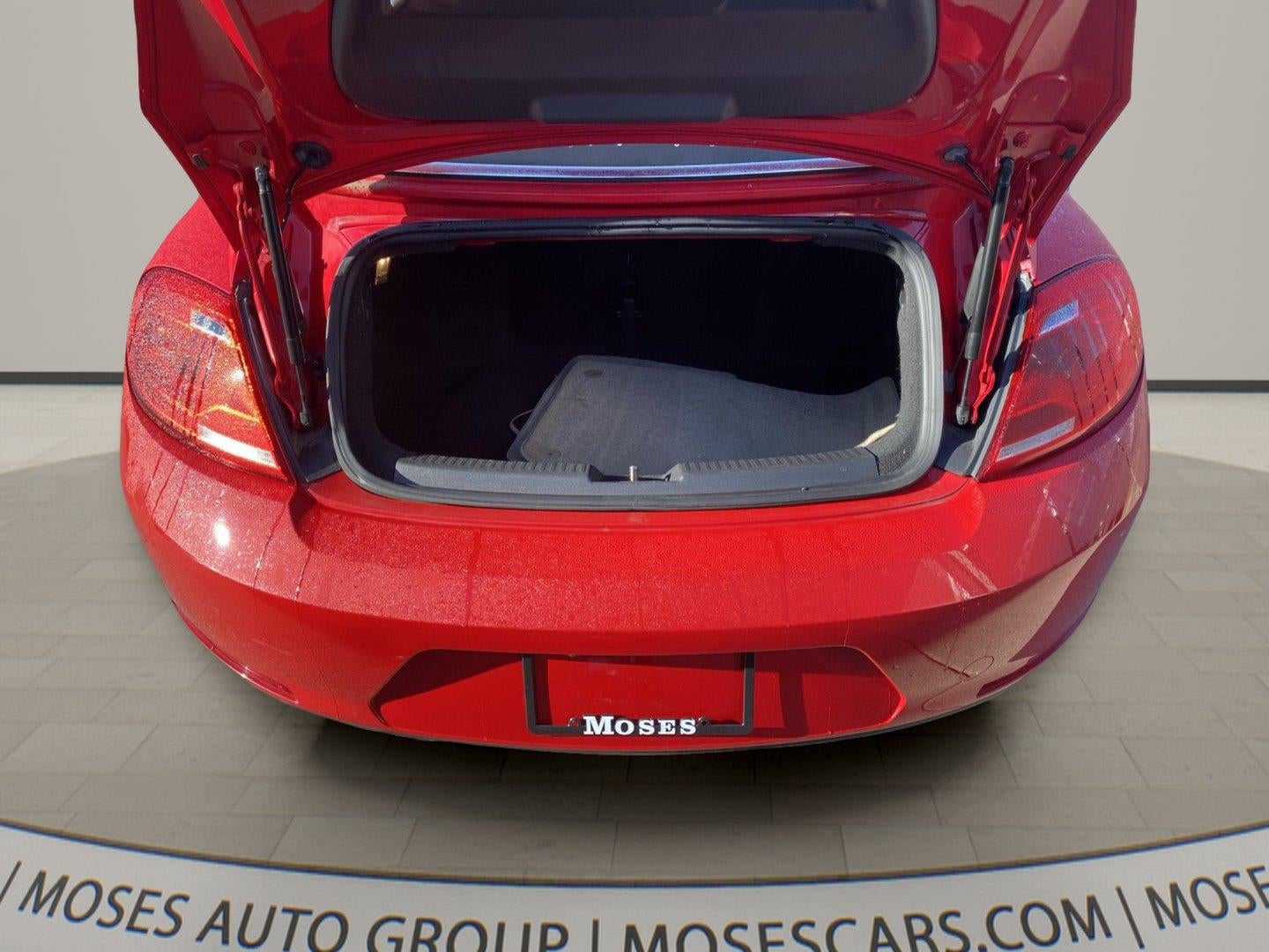2014 Volkswagen Beetle Convertible 2.5L