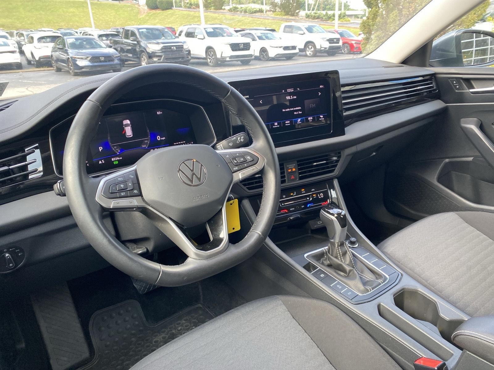 2025 Volkswagen Jetta S