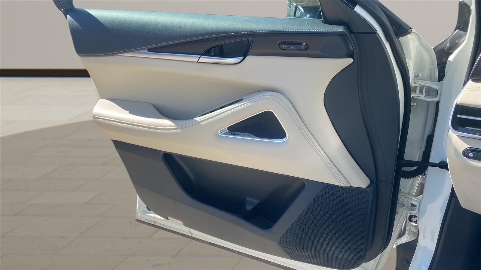 2023 INFINITI QX60 SENSORY