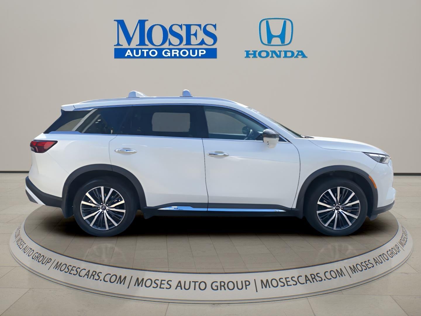 2023 INFINITI QX60 SENSORY