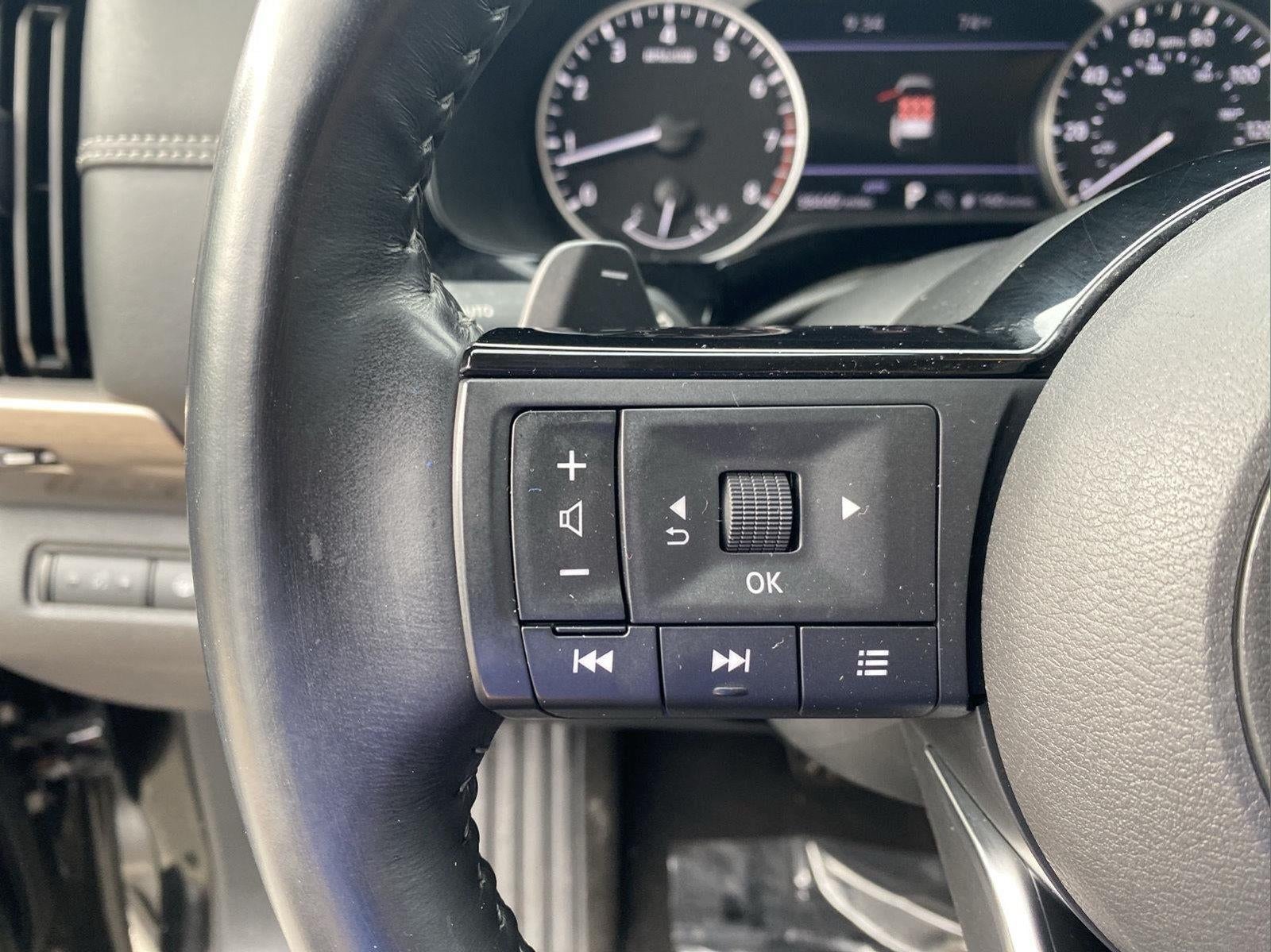 2023 Nissan Pathfinder Platinum