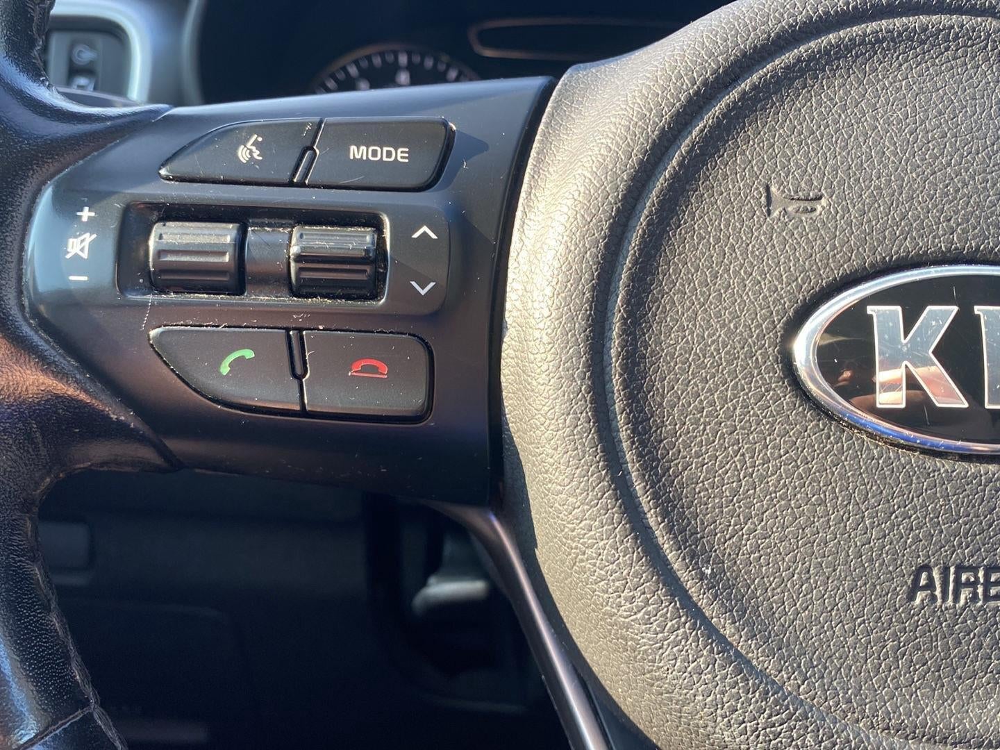 2016 Kia SORENTO Base