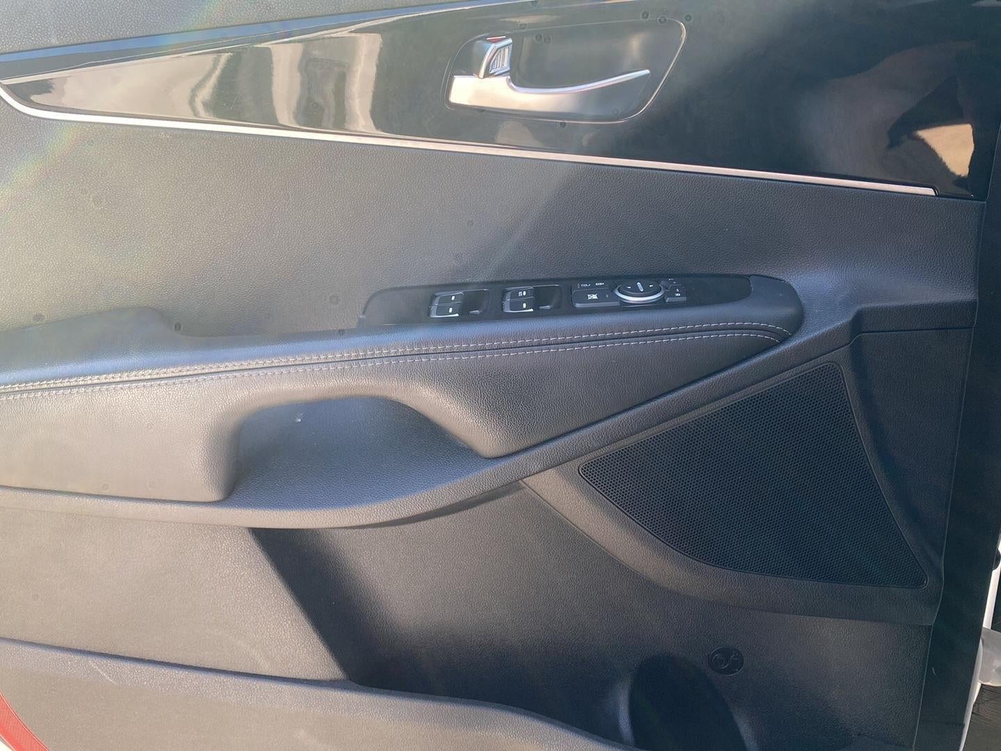 2016 Kia SORENTO Base