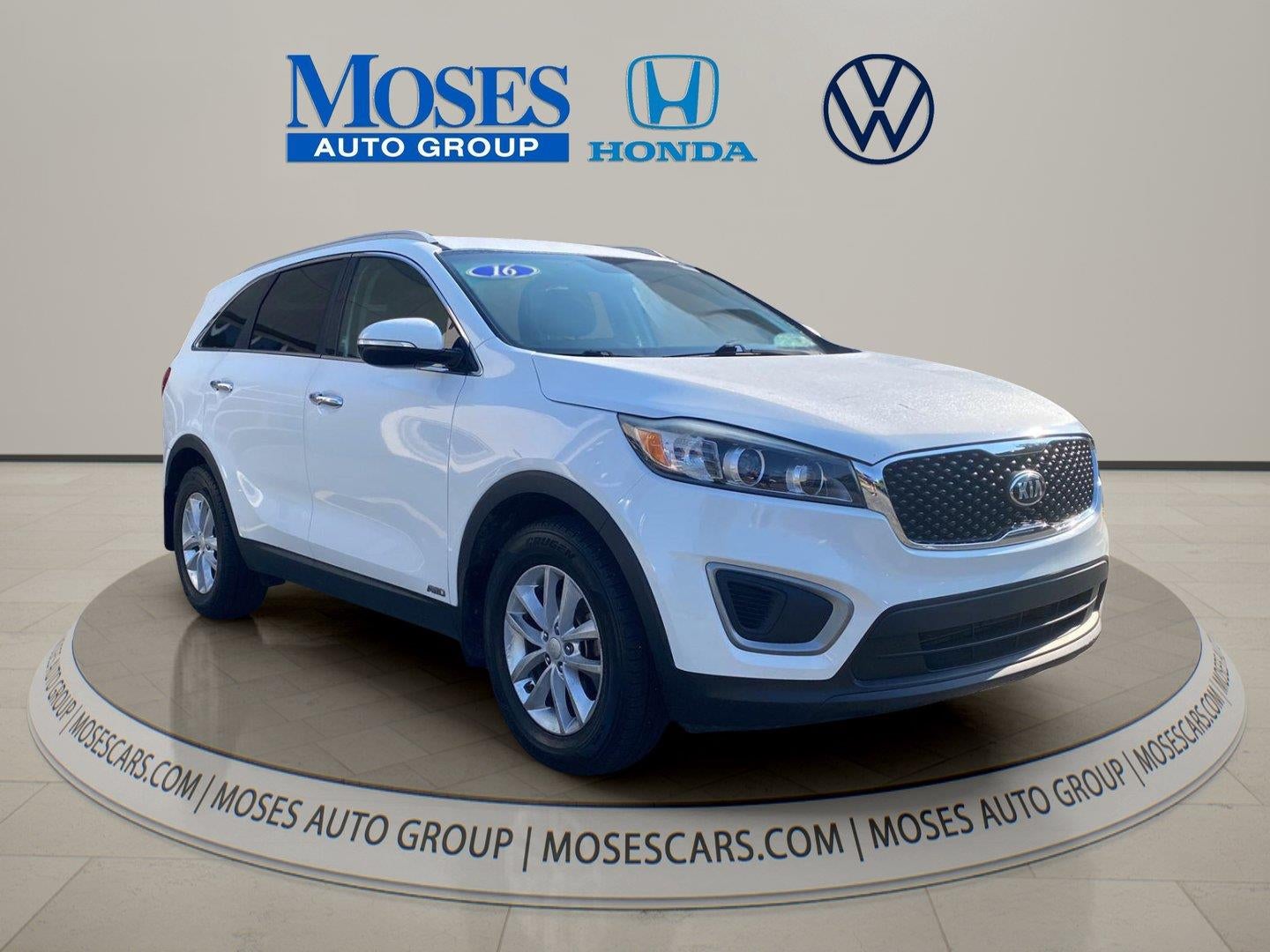 2016 Kia SORENTO Base