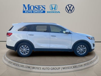 2016 Kia SORENTO Base