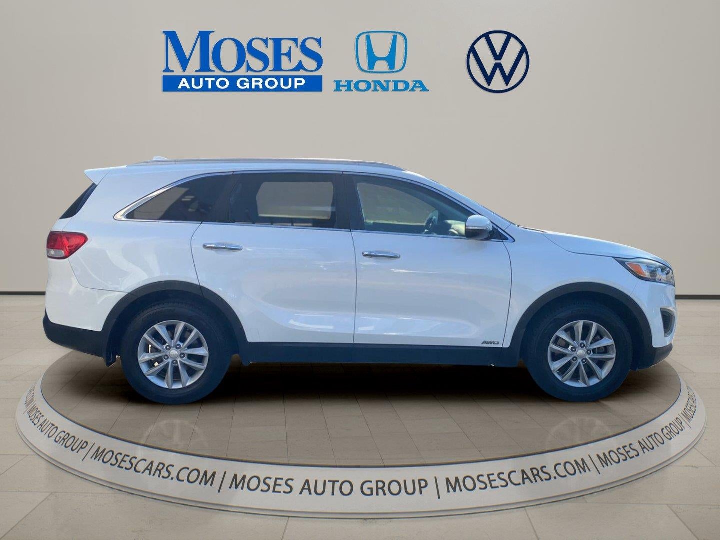 2016 Kia SORENTO Base