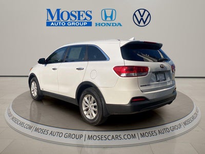 2016 Kia SORENTO Base