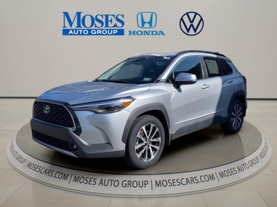 2024 Toyota Corolla Cross XLE