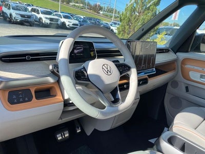 2025 Volkswagen ID. Buzz Pro S Plus