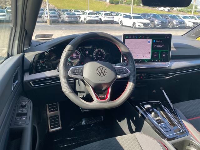 2025 Volkswagen Golf GTI 2.0T SE