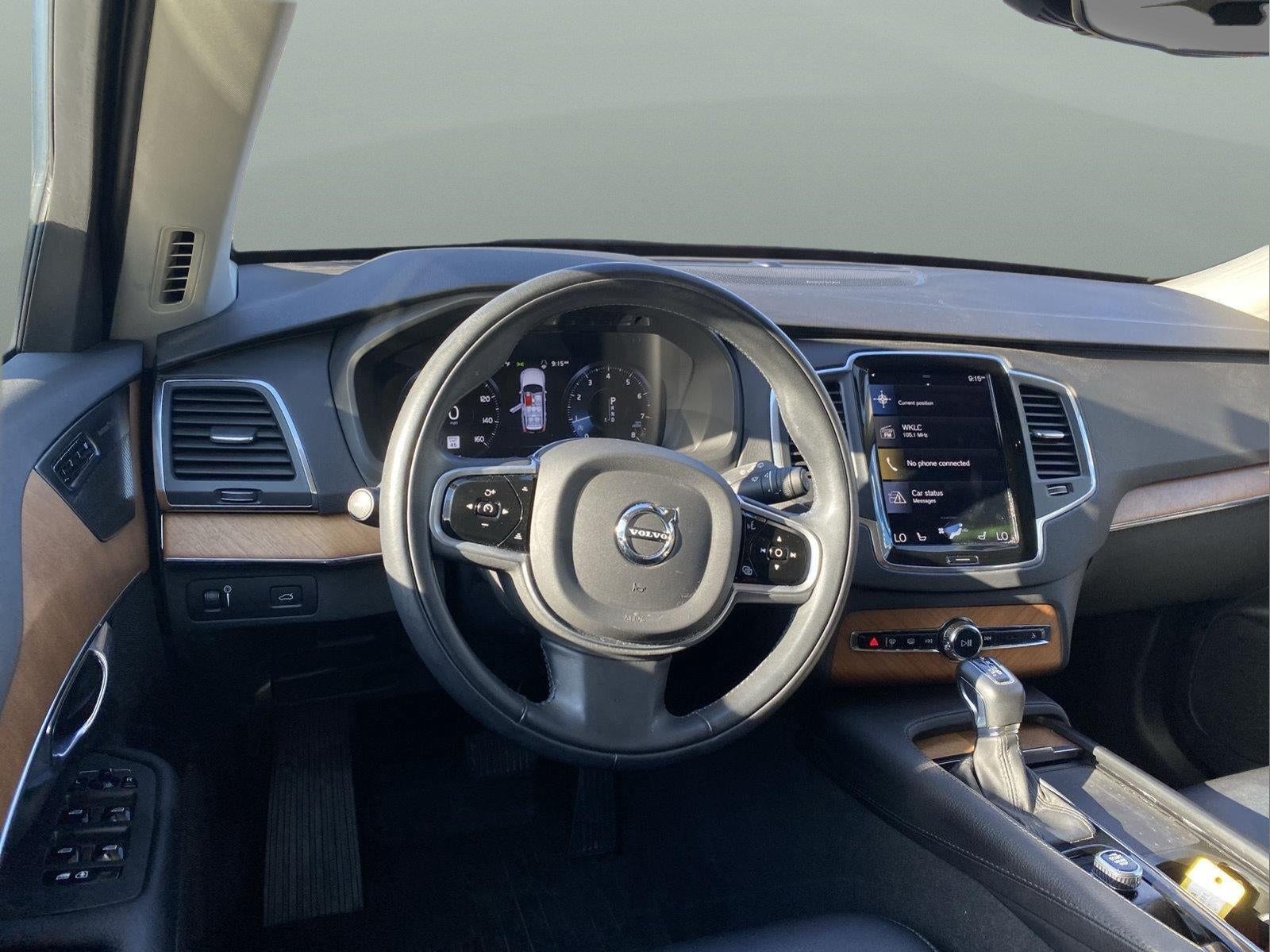 2022 Volvo Xc90 Momentum