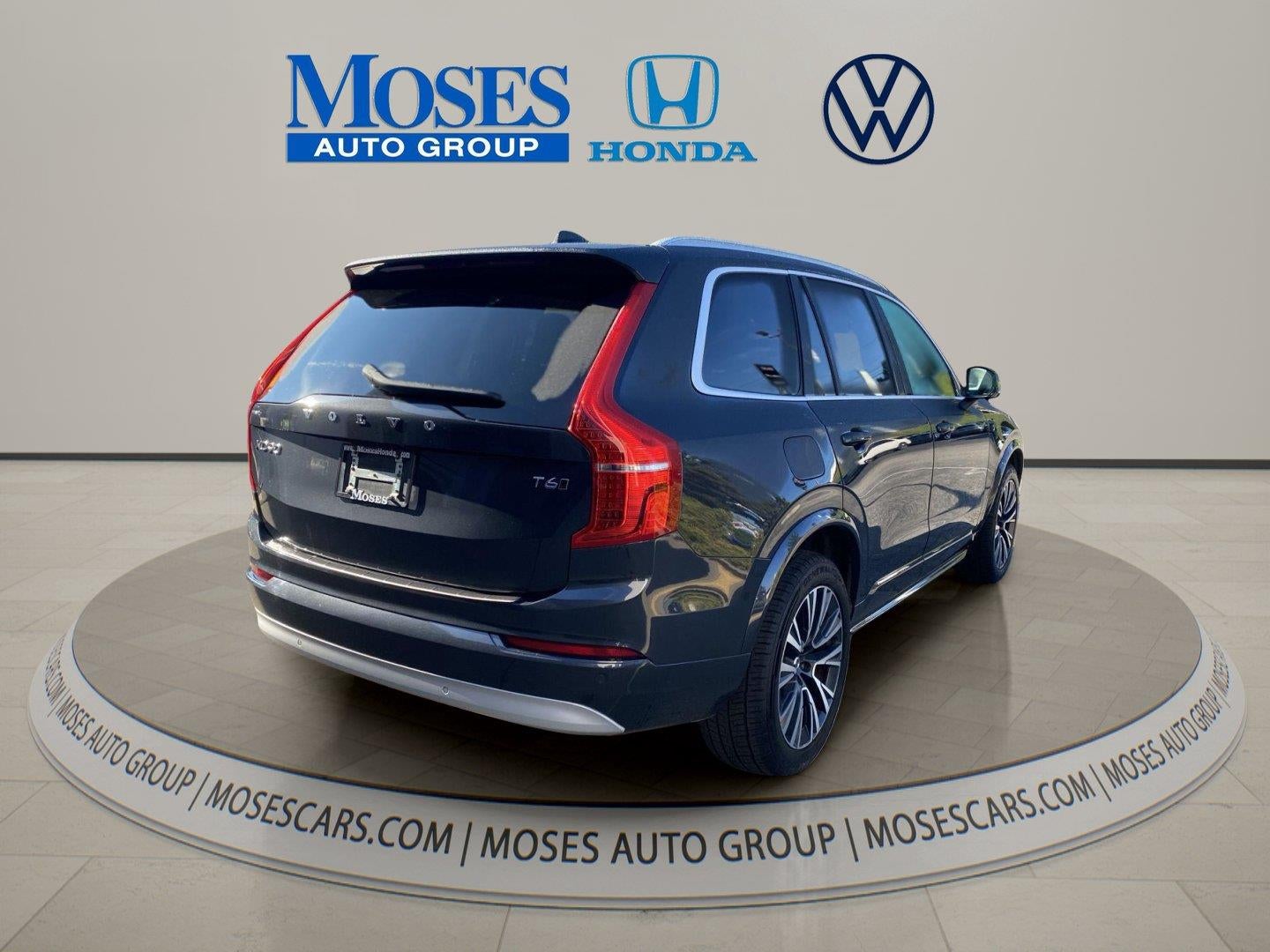 2022 Volvo Xc90 Momentum